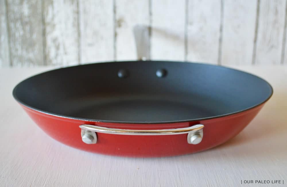 This Might Be the Lightest Cast-Iron Skillet You Can Buy