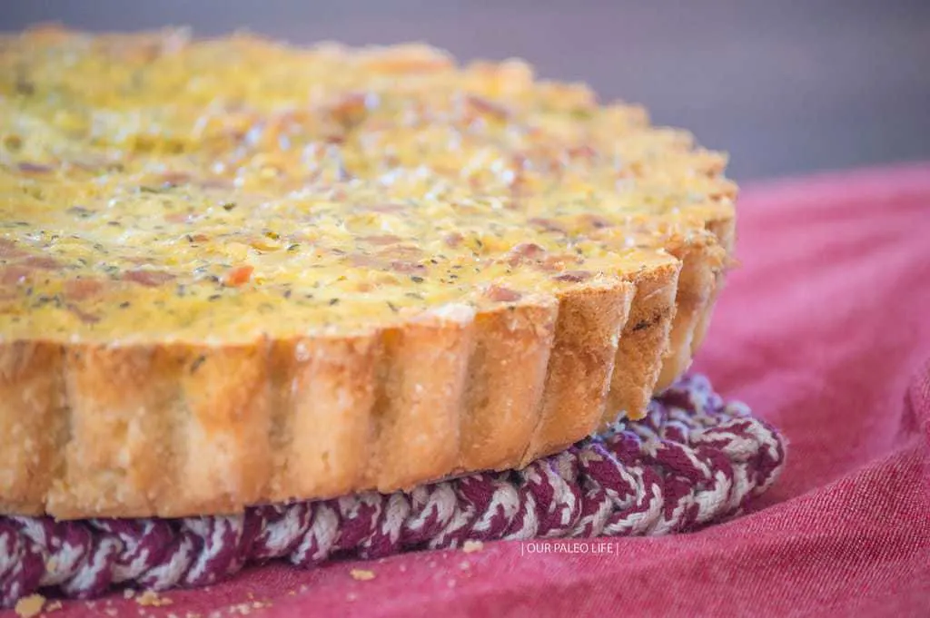 Broccoli Bacon Breakfast Quiche {Whole30} - Shuangy's Kitchensink