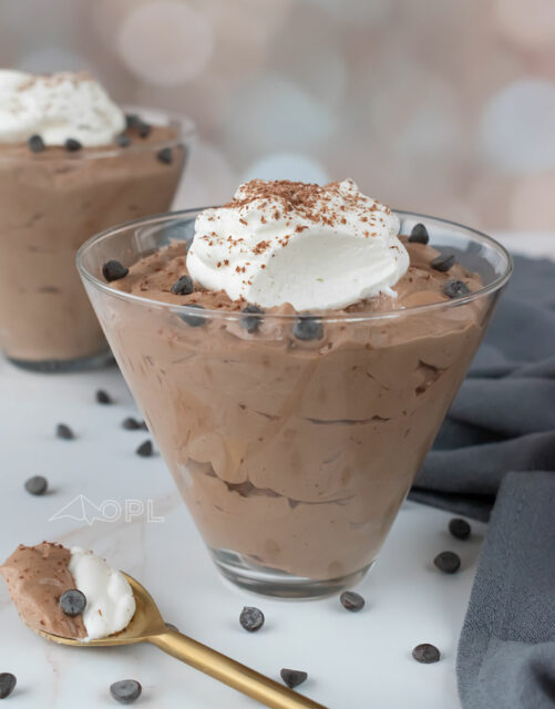 Keto Chocolate Mousse (egg-free recipe) Low Carb & Clean Ingredient